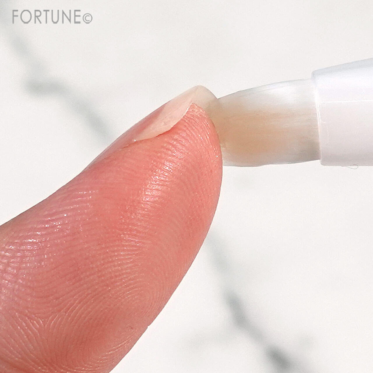 無印良品　『ネイルケアオイル』