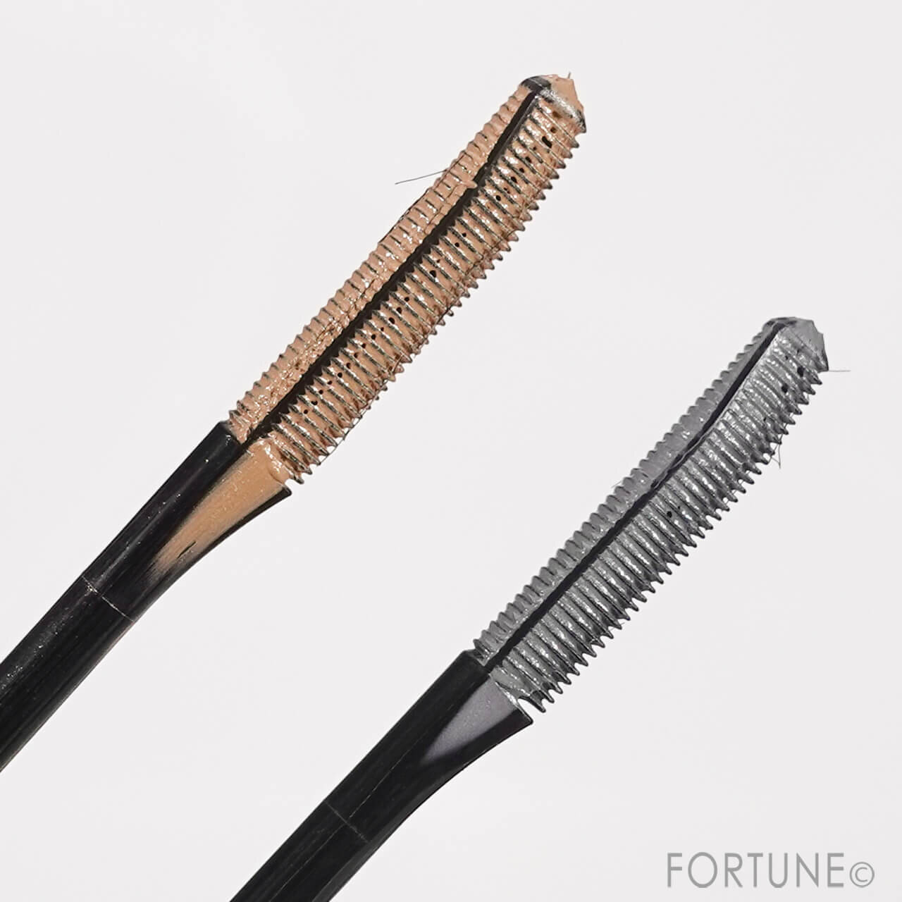 ettusais（エテュセ）　アイエディション（マスカラベース）LE　新色