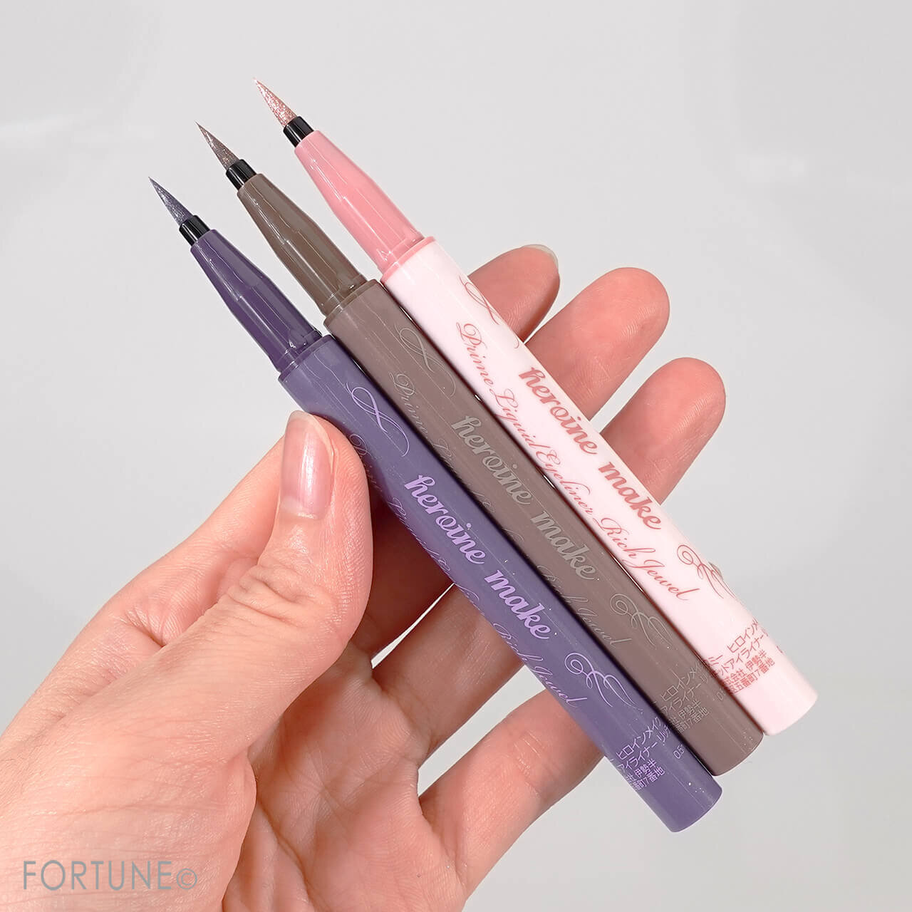 ヒロインメイク　『プライムリキッドアイライナー リッチジュエル』