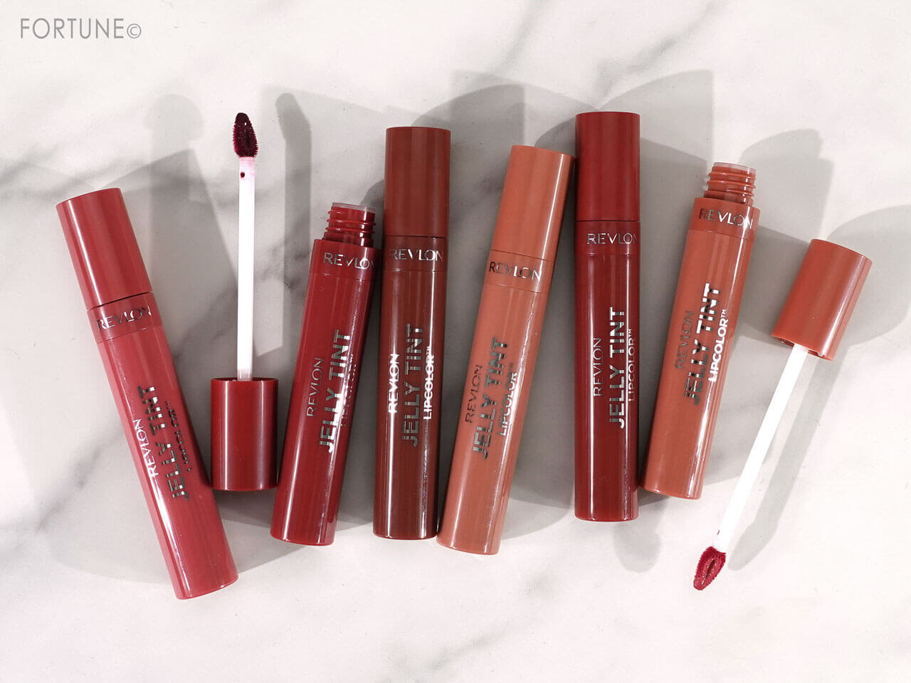 REVLON（レブロン）　2022年冬新作コスメ　レブロン ジェリーティント リップカラー