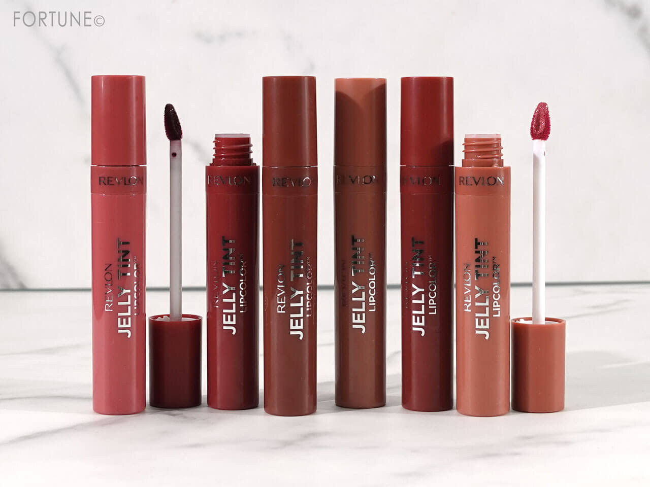 REVLON（レブロン）　2022年冬新作コスメ　レブロン ジェリーティント リップカラー