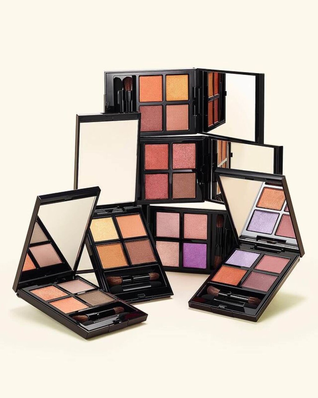 ADDICTION（アディクション）　『アディクション　ザ アイシャドウ パレット』