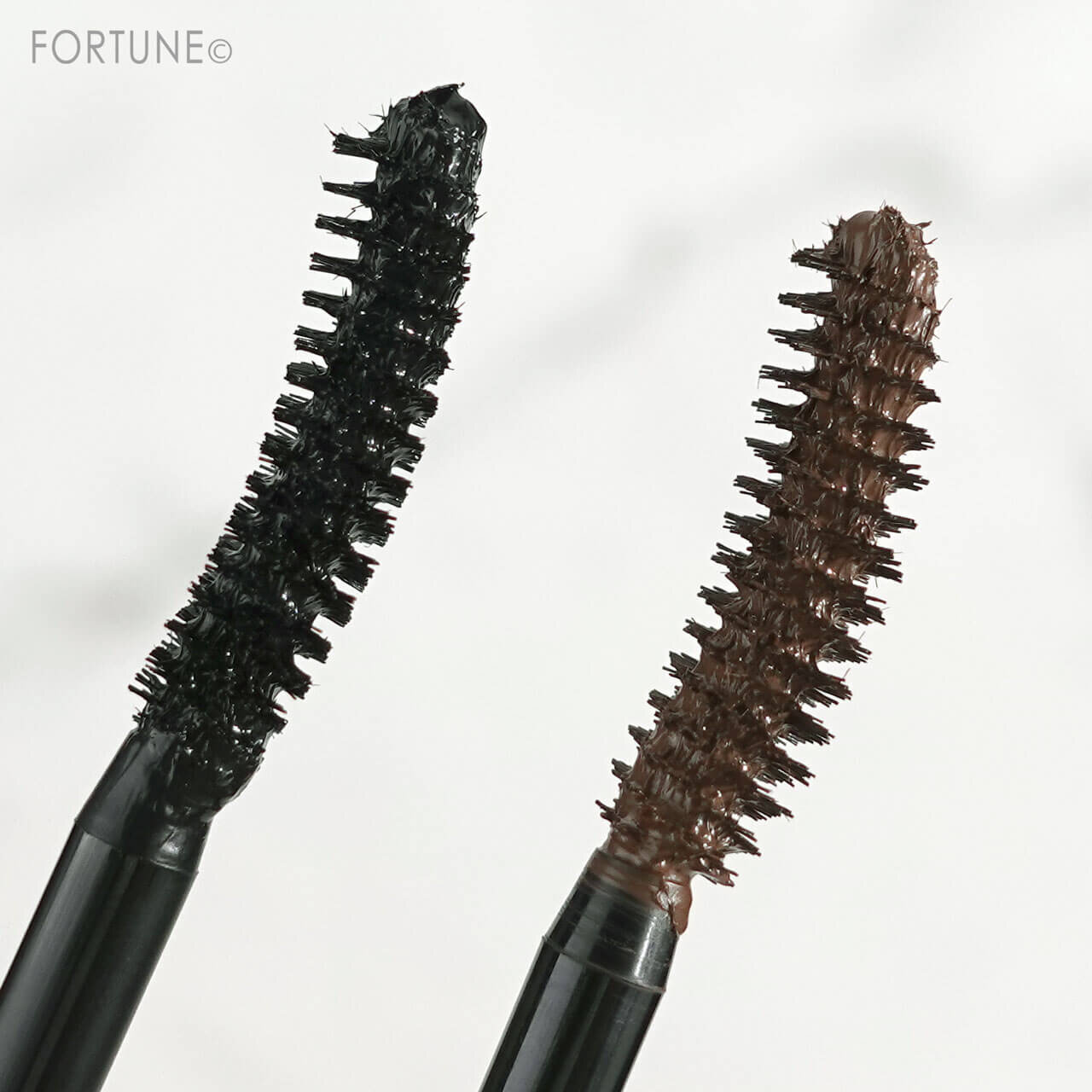 CAROME．リアルボリュームマスカラ