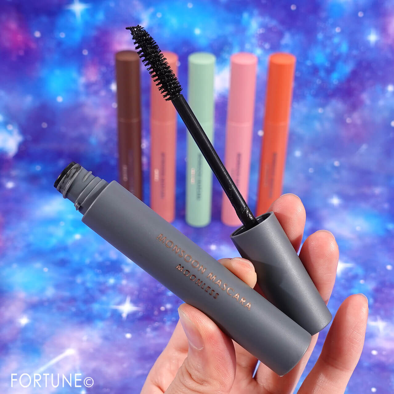 タイコスメ｜CathyDoll（キャシードール）モンスーンカラーマスカラ｜01 Moonless（ブラック）