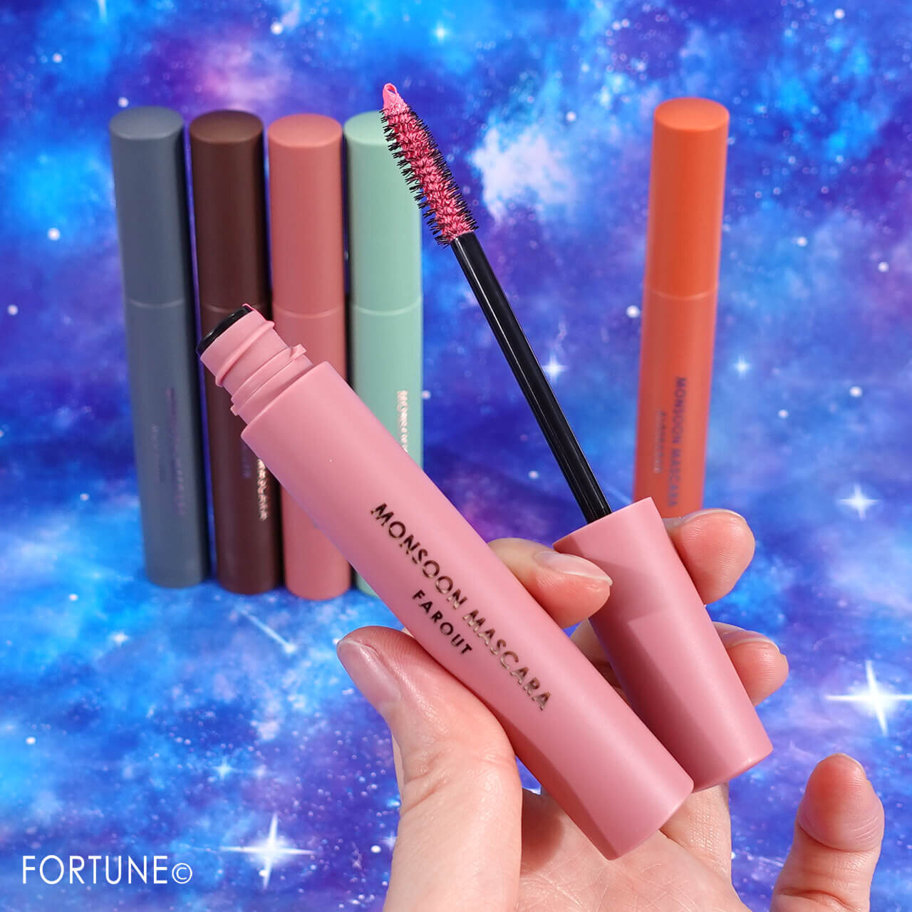 タイコスメ｜CathyDoll（キャシードール）モンスーンカラーマスカラ｜05 Farout（ピンク）