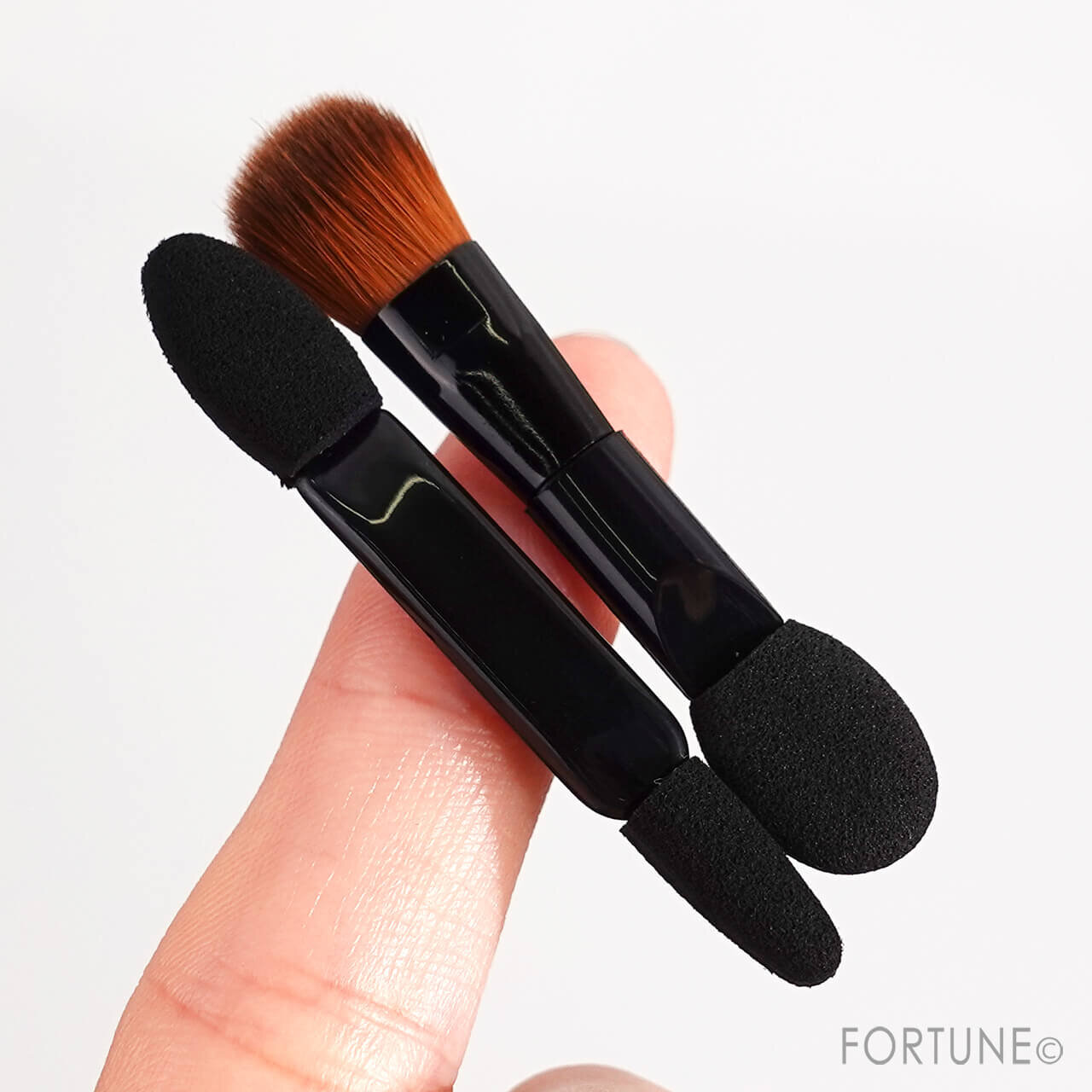 ＆be（アンドビー）　&be パレットアイシャドウ