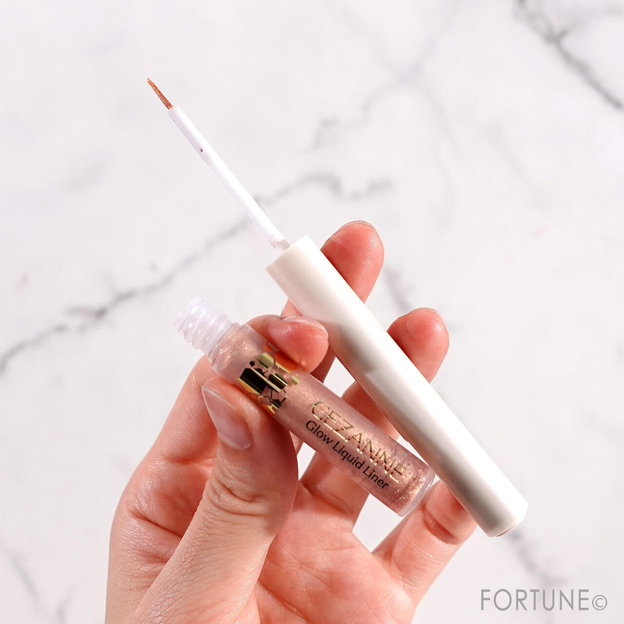 CEZANNE（セザンヌ）　『セザンヌ グロウリキッドライナー』　20