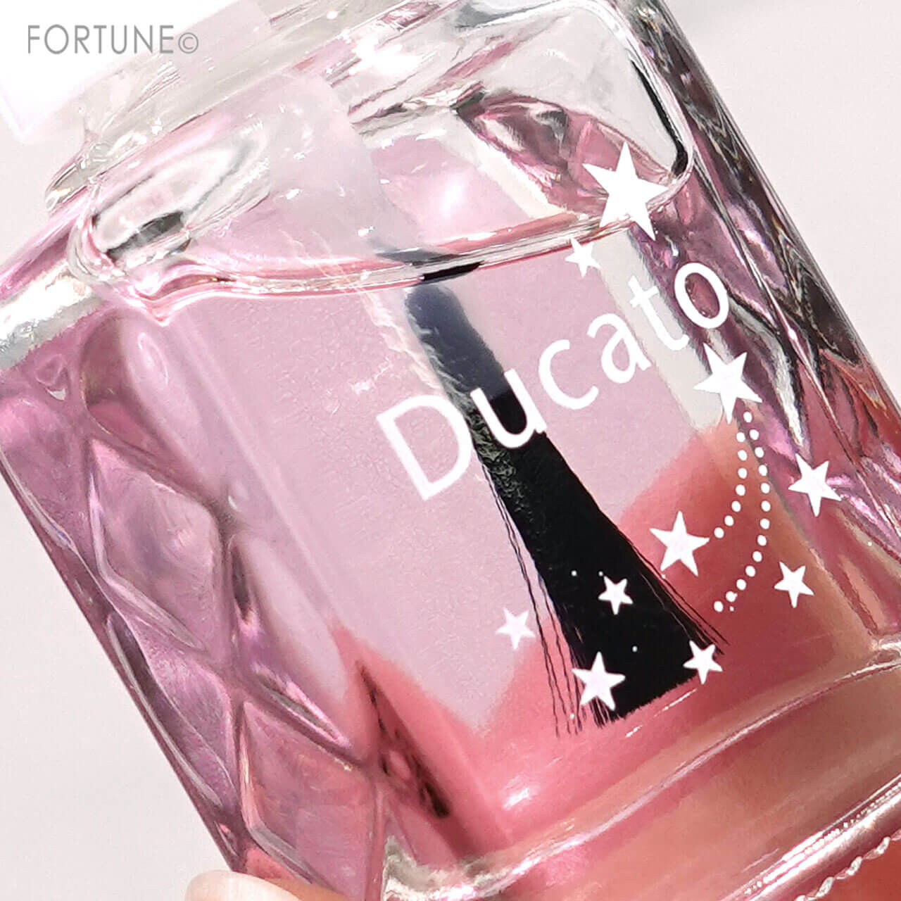 Ducato（デュカート）　『デュカート ネイルリラクシングオイル ライト』