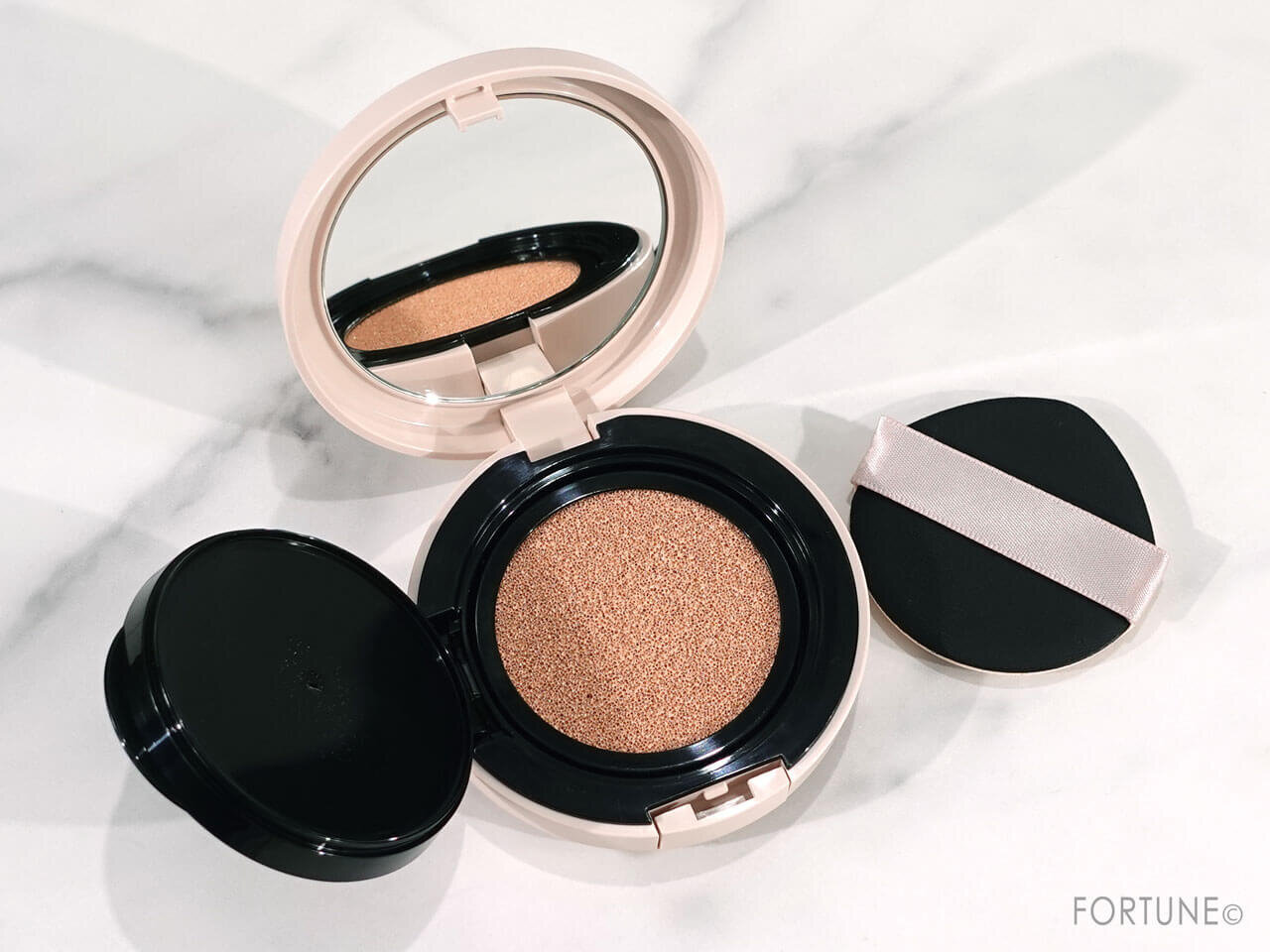 CEZANNE（セザンヌ）　セザンヌ クッションファンデーション