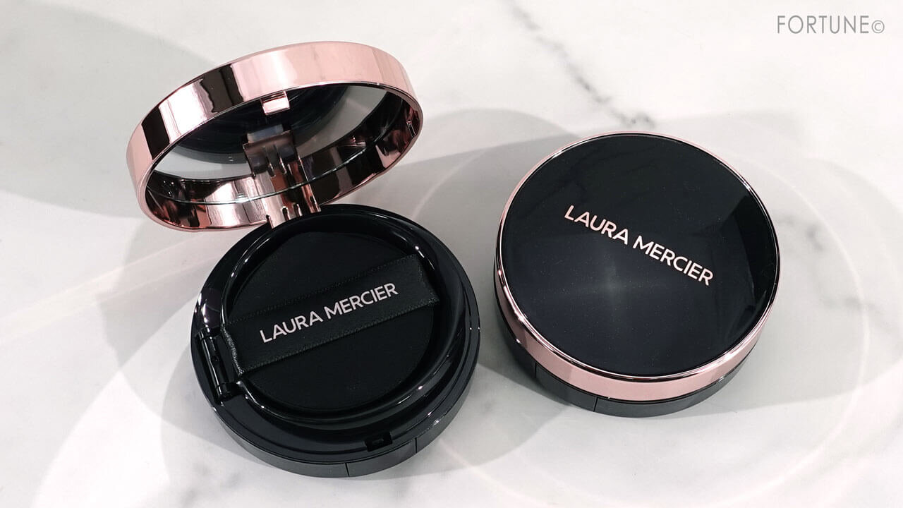 LAURA MERCIER（ローラ メルシエ）　『フローレス ルミエール ラディアンス パーフェクティング トーンアップ クッション』