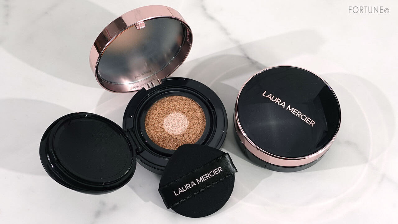 LAURA MERCIER（ローラ メルシエ）　2023年春新作　トーンアップクッション