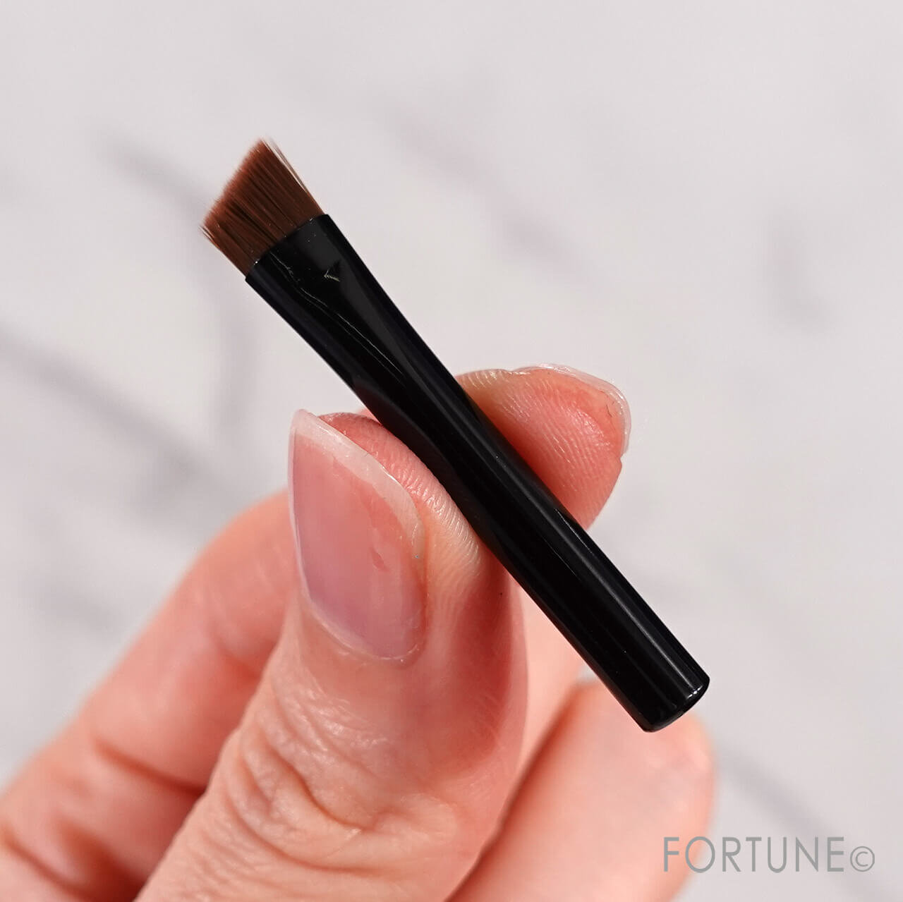 SWEETS SWEETS（スウィーツスウィーツ）　『アイブロウワックス』