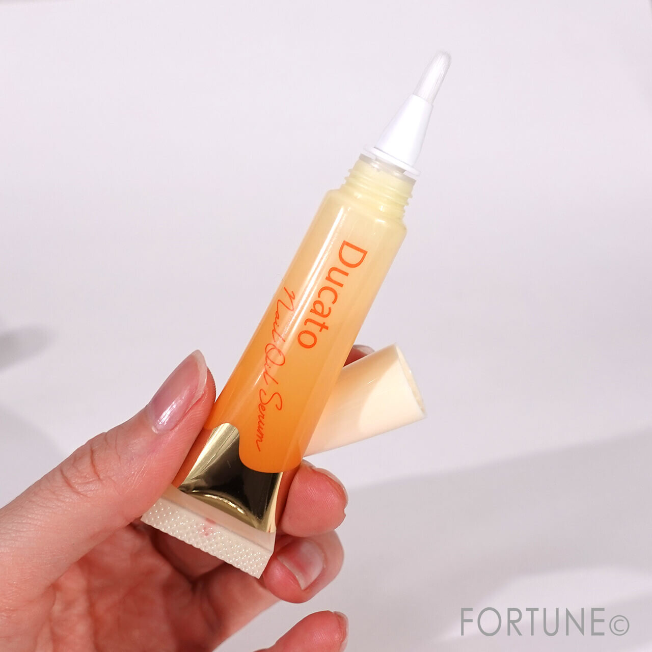 Ducato（デュカート）　『デュカート ネイルオイルセラム（シトラスハーブの香り）』