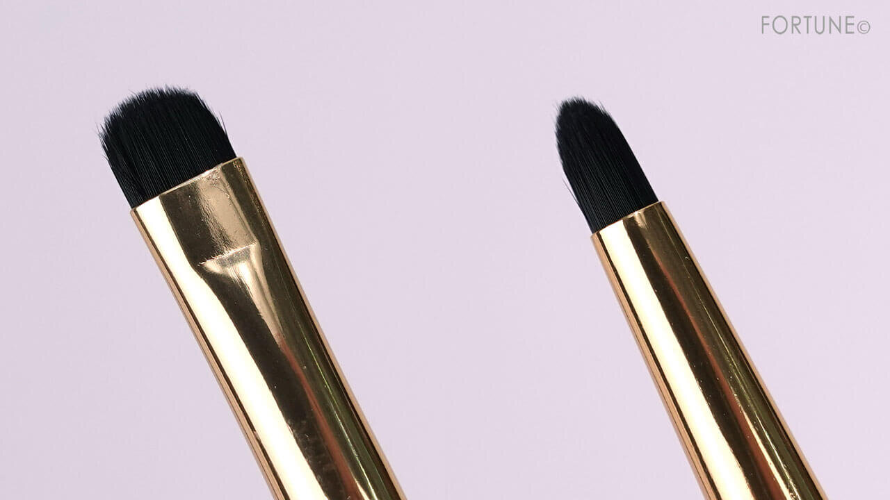 ダイソー　moitiful（モイティフル）アイシャドウブラシ