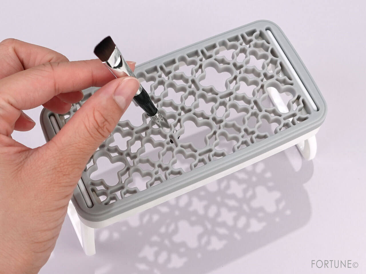 セリア　メイクブラシスタンド