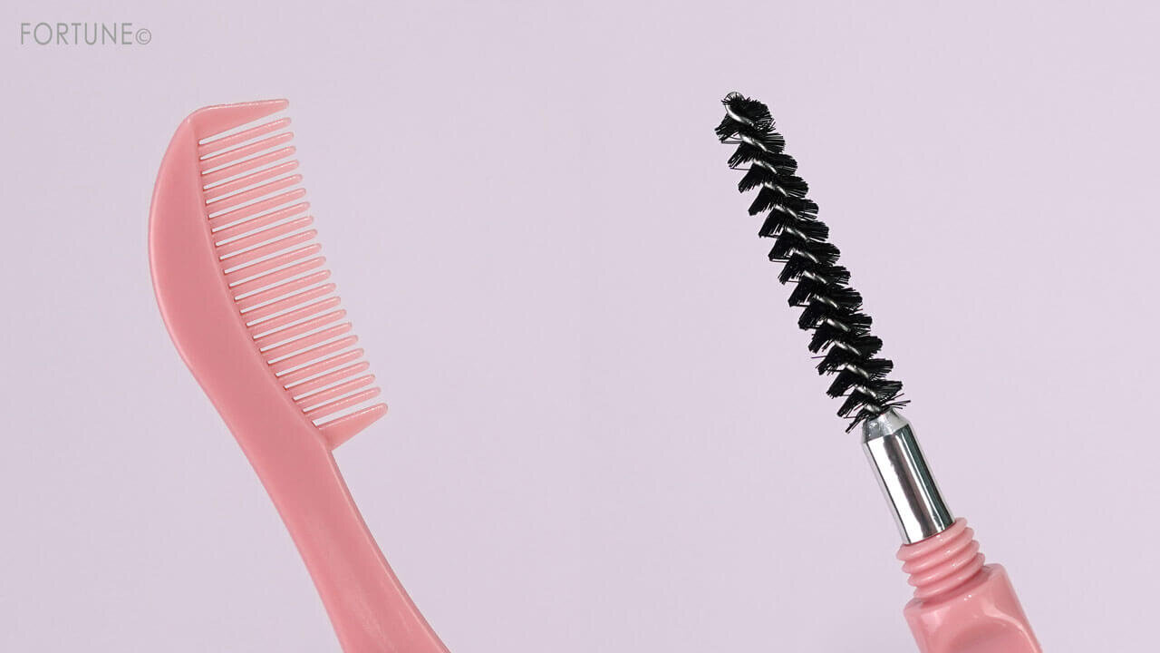 キャンドゥ　アイラッシュコーム