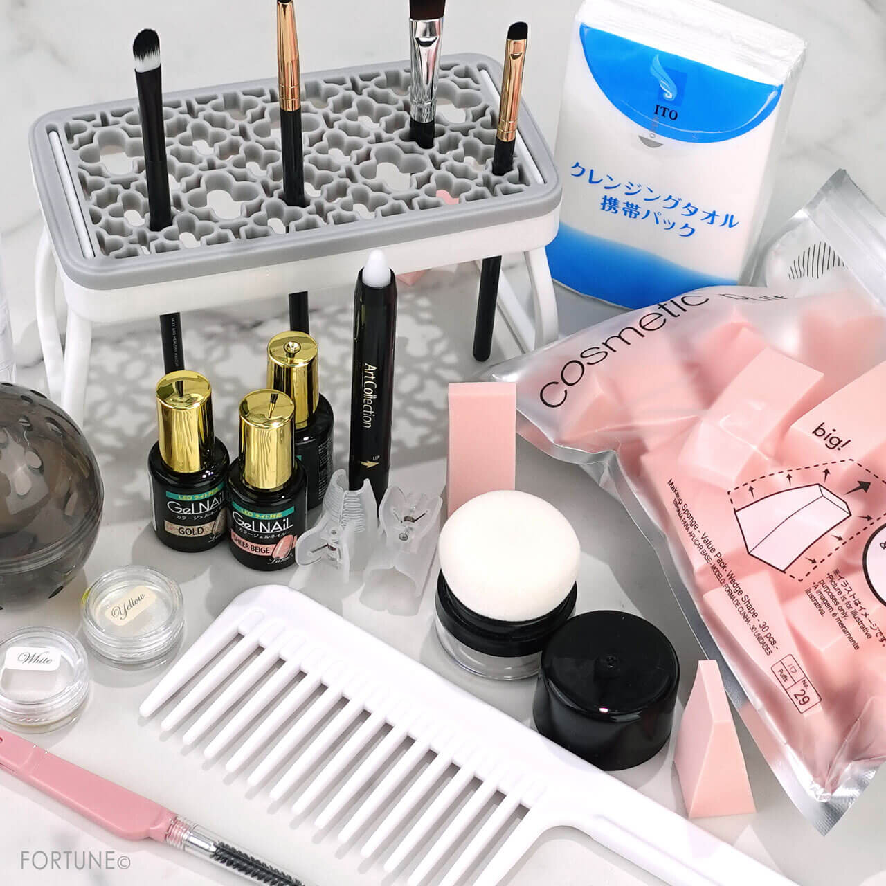 100均　美容＆メイク　人気アイテム