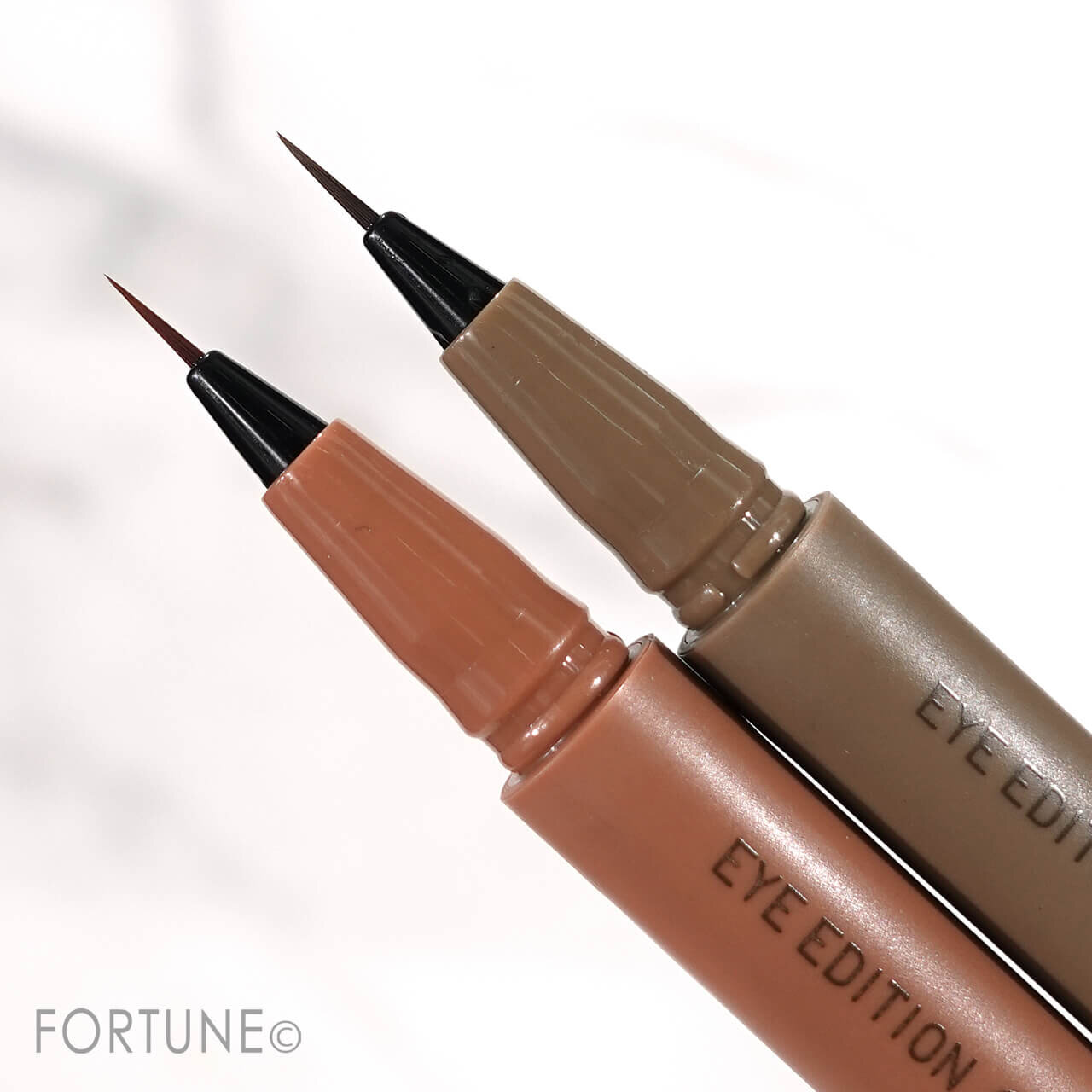 ettusais（エテュセ）　『エテュセ アイエディション（スキニーブローライナー）』