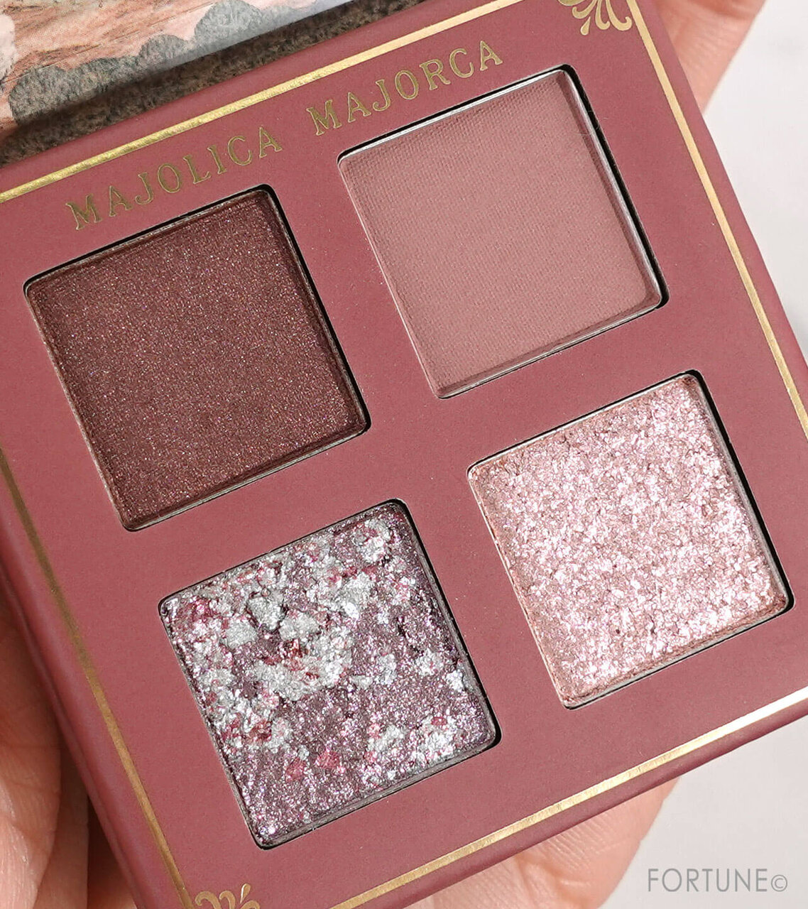 MAJOLICA MAJORCA（マジョリカ マジョルカ）　シャドーフラッシュ　アイシャドウ