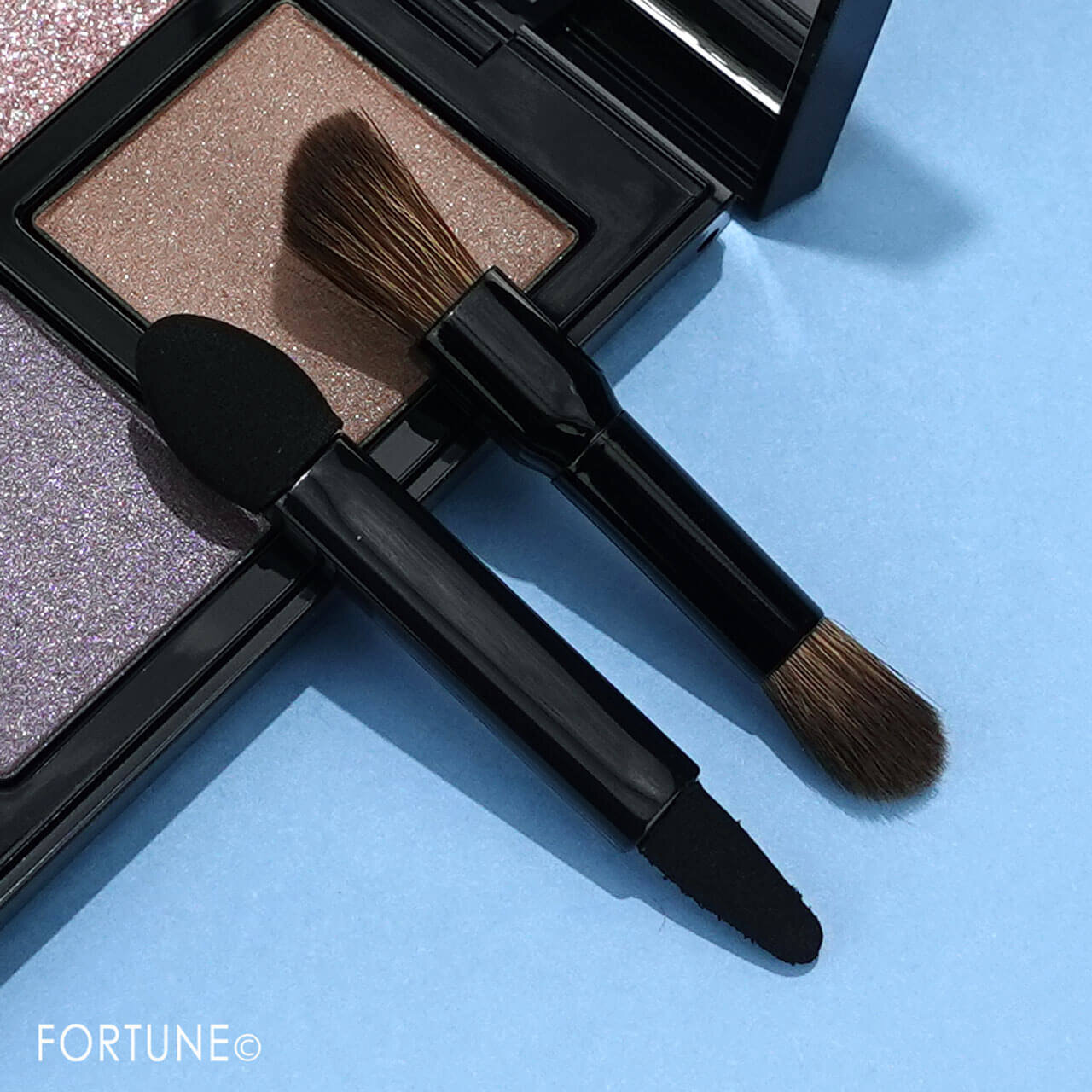 ADDICTION（アディクション）　『アディクション　ザ アイシャドウ パレット』