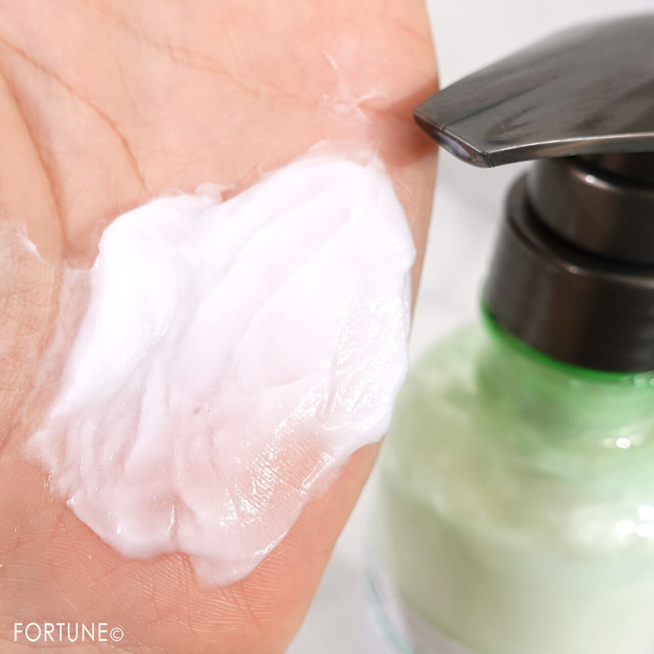 pluseau（プリュスオー）メロウシャンプー・メロウトリートメント