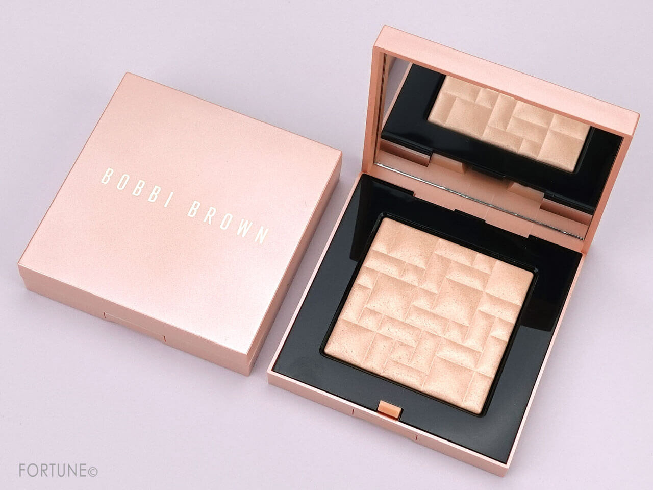 BOBBI BROWN（ボビイ ブラウン）　ハイライティング パウダー