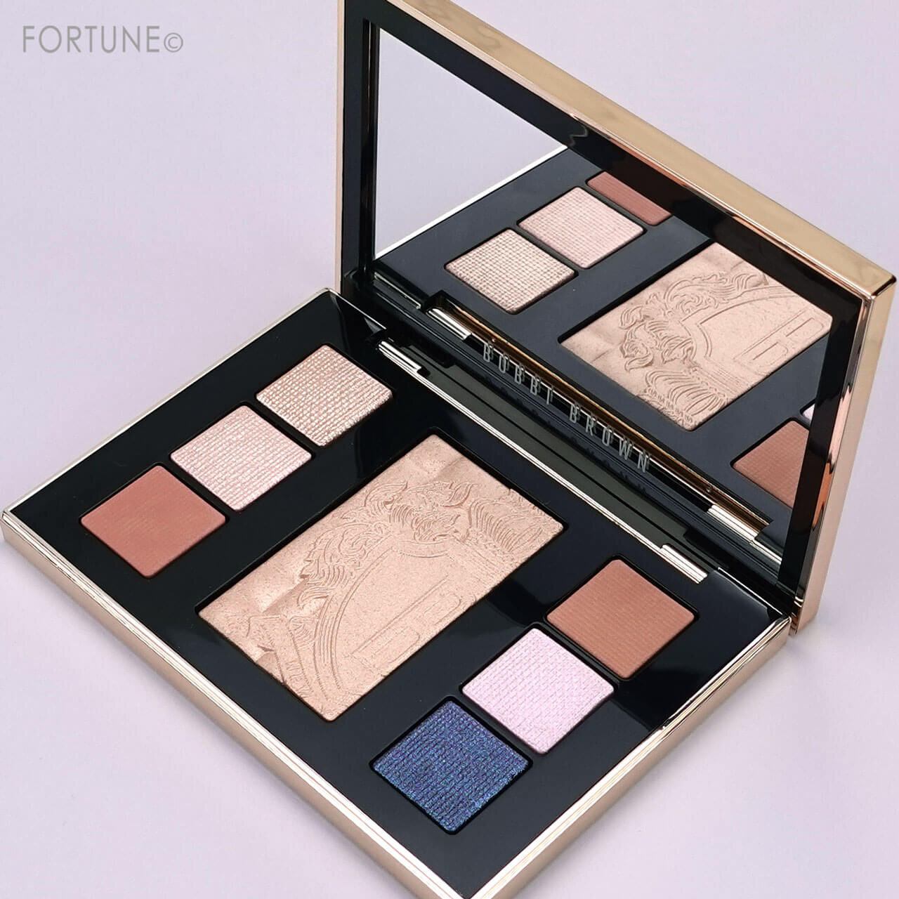 BOBBI BROWN（ボビイ ブラウン）　ムーンストーン グロウ リュクス アイ ＆ チーク パレット
