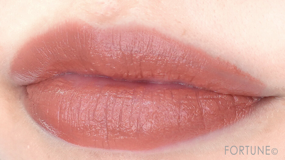 BOBBI BROWN（ボビイ ブラウン）　リュクス リップスティック