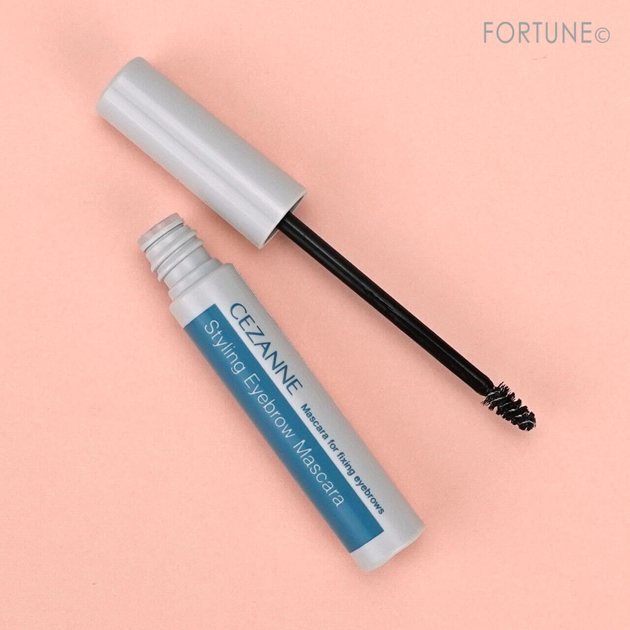 CEZANNE（セザンヌ）　『セザンヌ スタイリングアイブロウマスカラ』