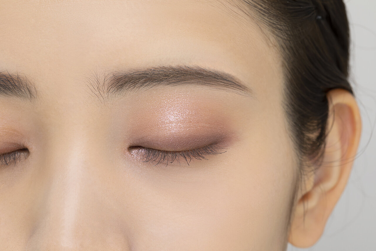 CEZANNE（セザンヌ）　『セザンヌ ビタートーンアイシャドウ』