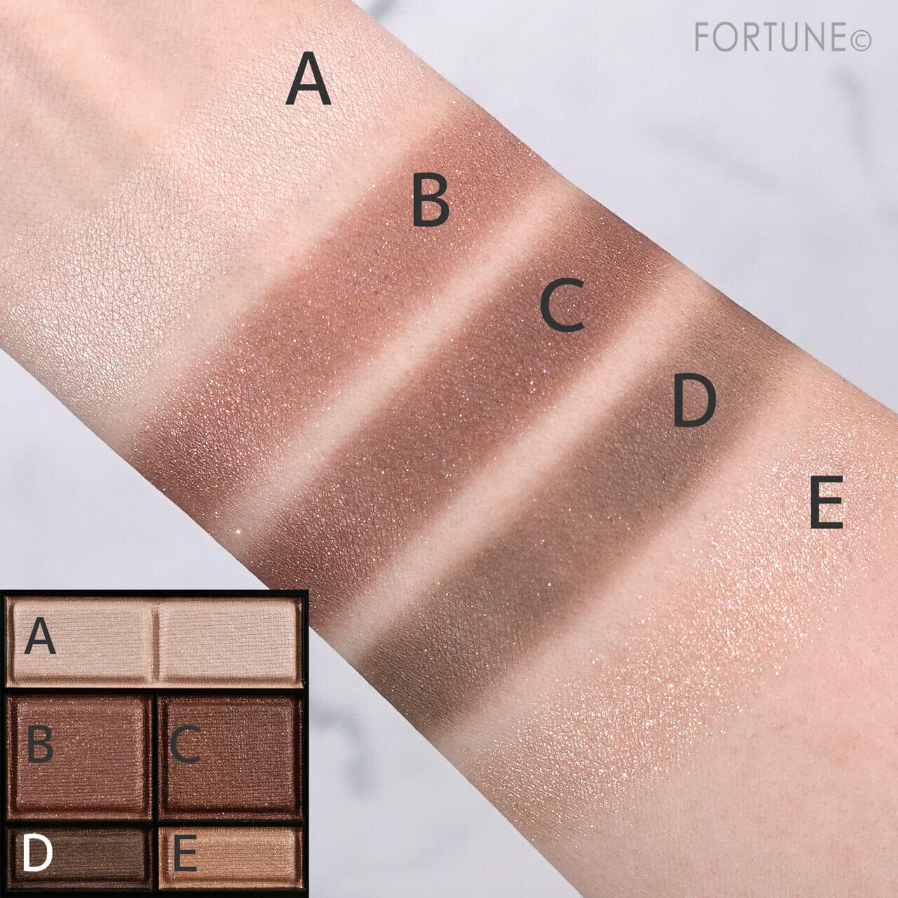 RIMMEL（リンメル）　ワンダー　スウィート　アイシャドウ