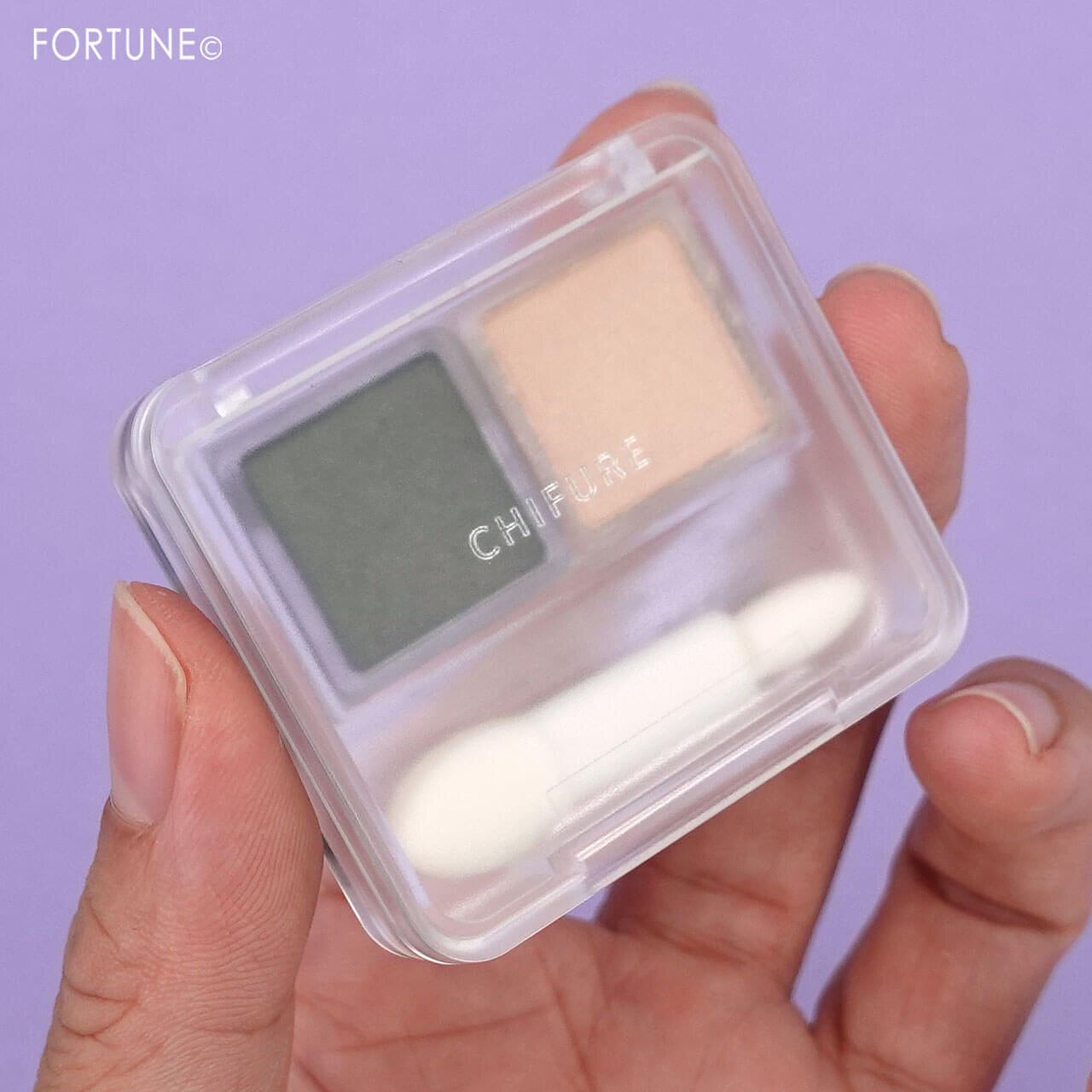 ちふれ　『ちふれ ツイン カラー アイシャドウ』