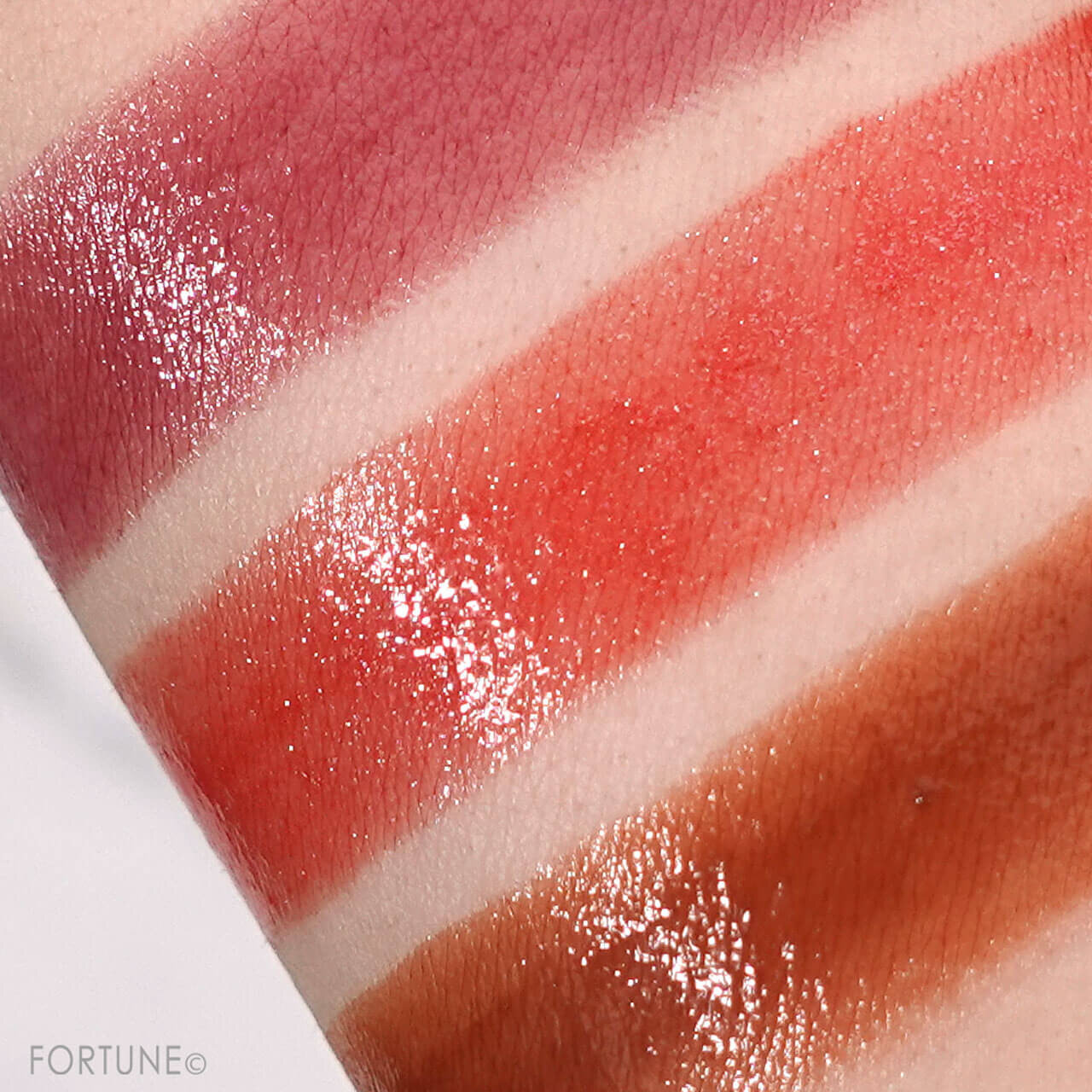 KATE（ケイト）　リップモンスター　限定新色