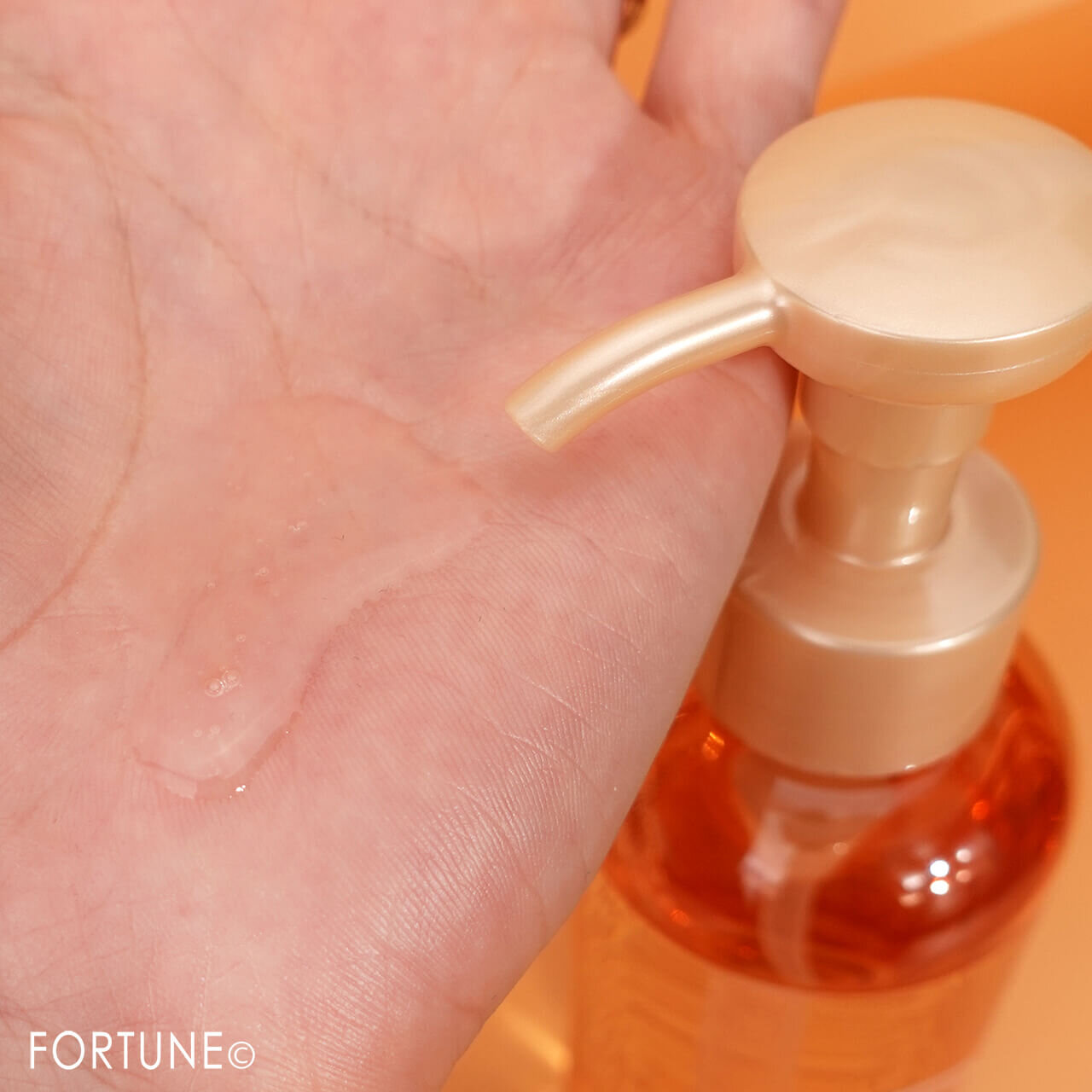 CLAYGE（クレージュ）クレンジングオイル／金木犀の香り