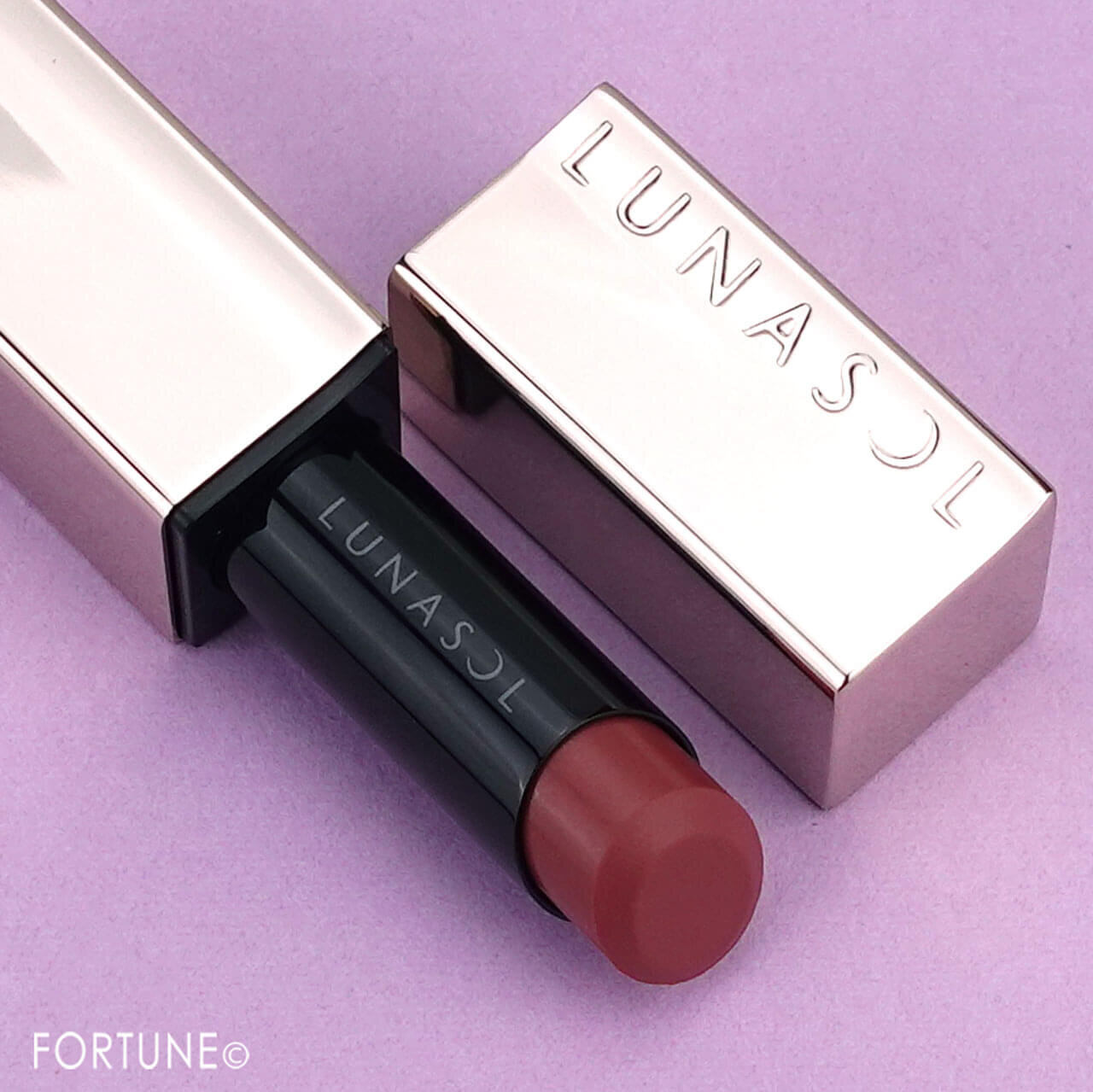 LUNASOL（ルナソル）　プランプメロウリップス　サテン　2023年秋新作