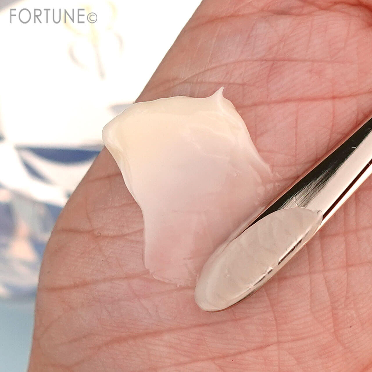 クレ・ド・ポー ボーテ　『ラ・クレーム＜医薬部外品＞』