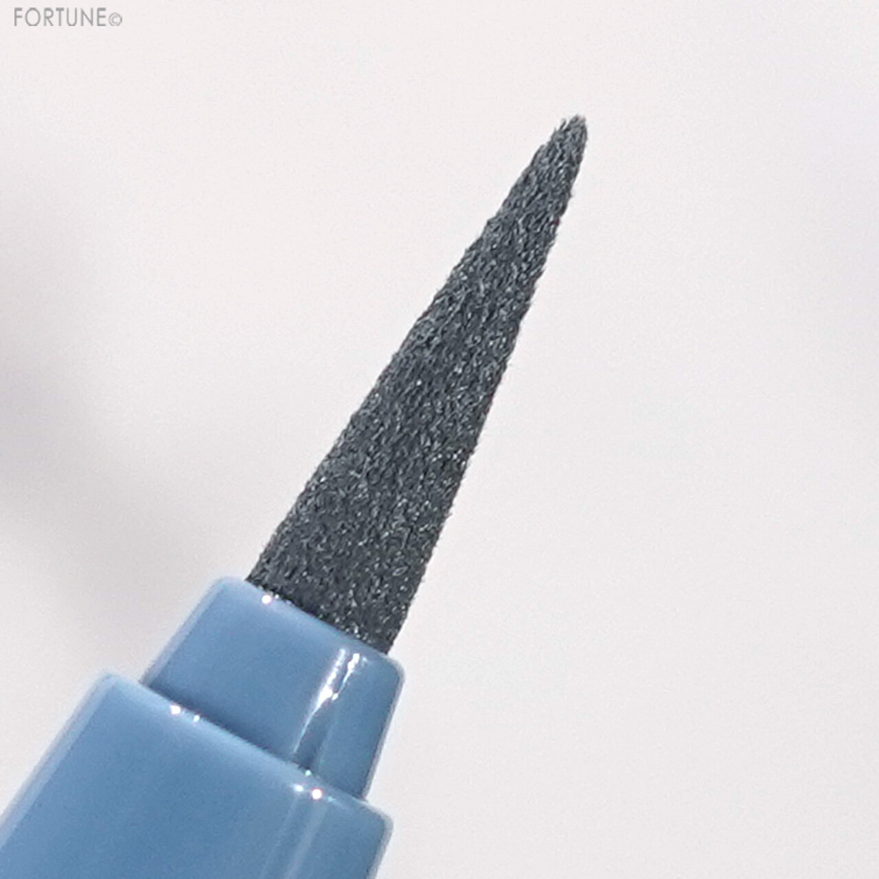 SUQQU（スック）　2023年クリスマスコフレ　「ニュアンス アイライナー 110 アイスグレー」