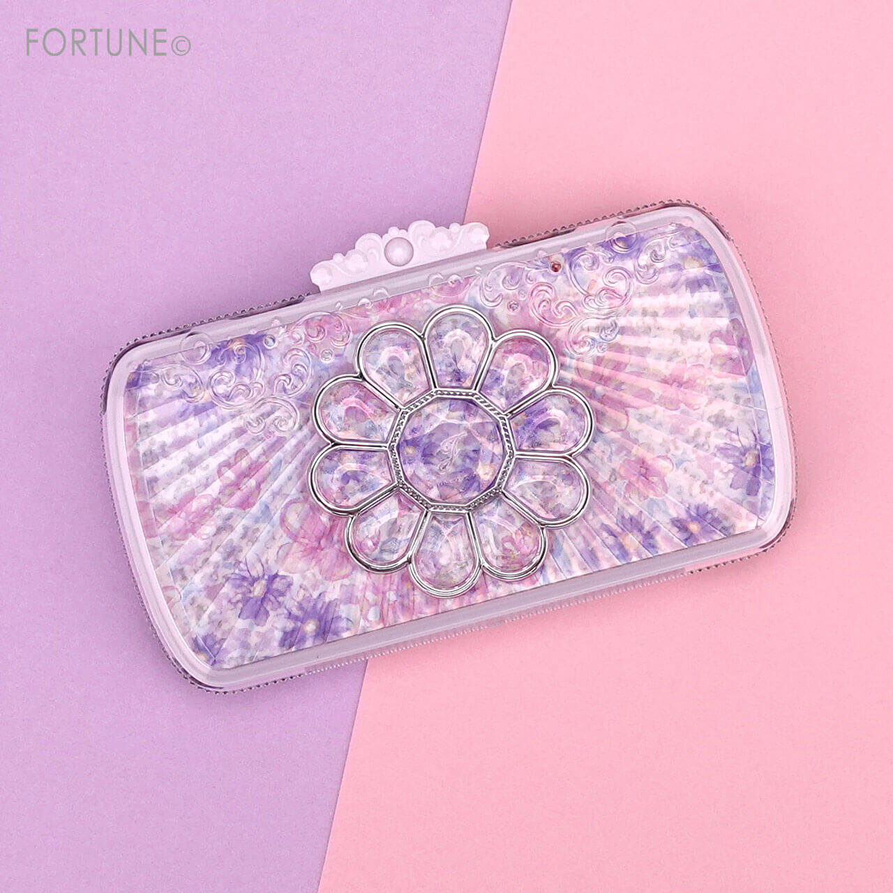 JILLSTUART Beauty（ジルスチュアート ビューティ）　クリスマスコフレ2023　『ブルームクチュール アイズ　ユニコーンユートピア』