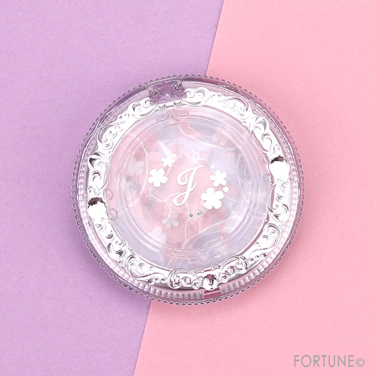 JILLSTUART Beauty（ジルスチュアート ビューティ）　クリスマスコフレ2023　『メルティシマー ブラッシュ　ユニコーンユートピア』