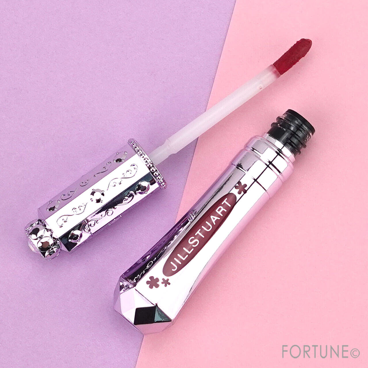 JILLSTUART Beauty（ジルスチュアート ビューティ）　クリスマスコフレ2023　『タイムレスグロウ　ルージュティント　ユニコーンユートピア』