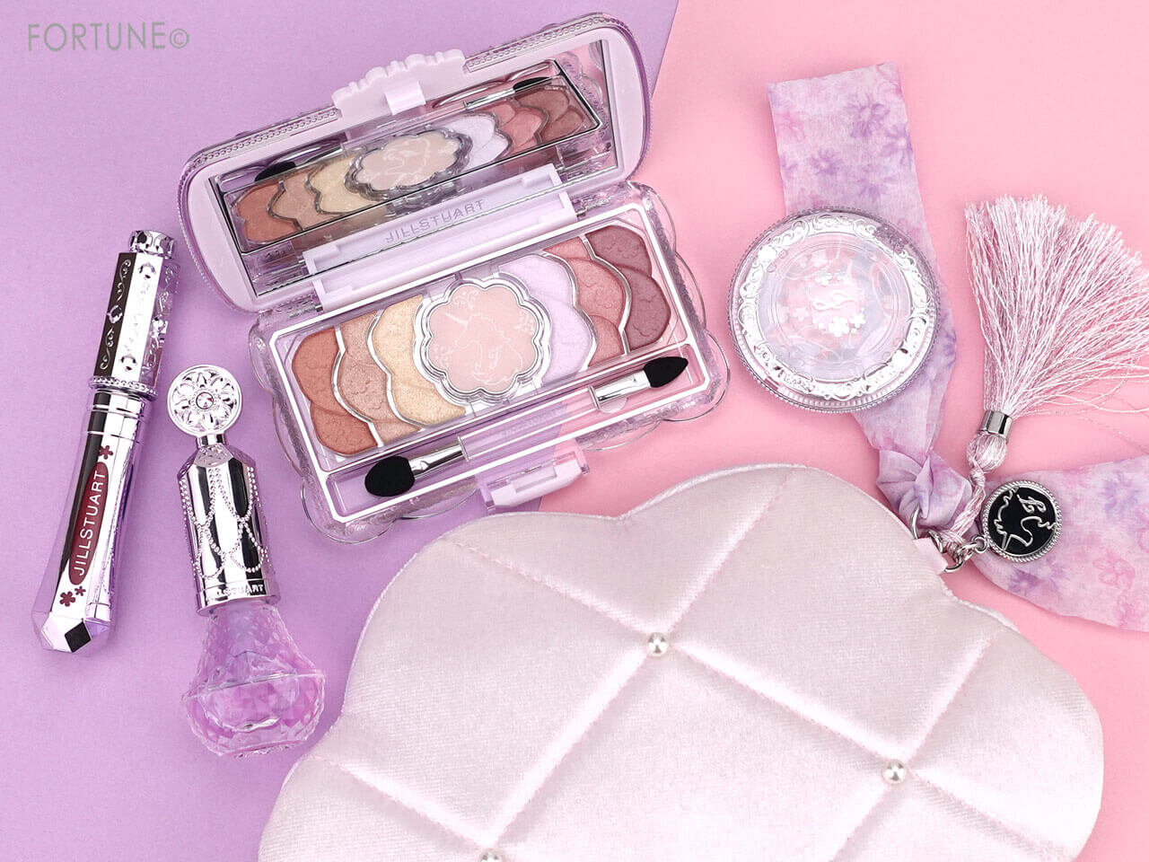 JILLSTUART Beauty（ジルスチュアート ビューティ）　クリスマスコフレ2023　『ジルスチュアート　ユニコーンユートピア コレクション』