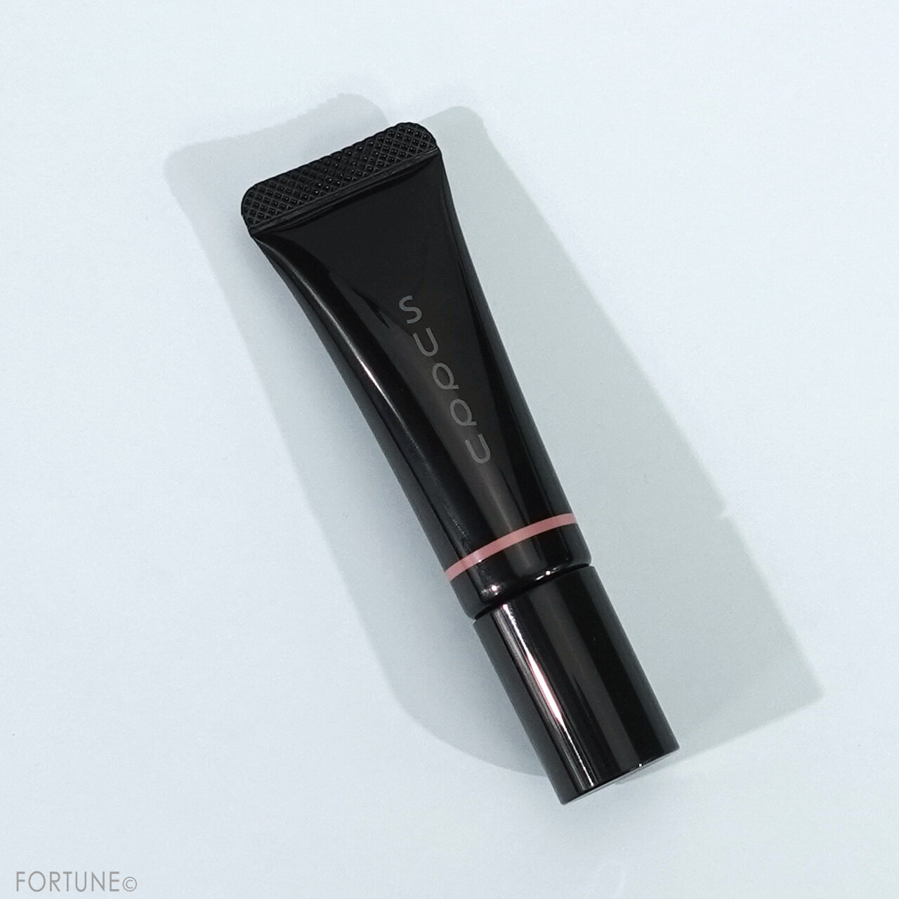 SUQQU（スック）　2023年クリスマスコフレ　「デューイー リクイド ブラッシュ 101 花彩洸 -HANAIROHONOKA」