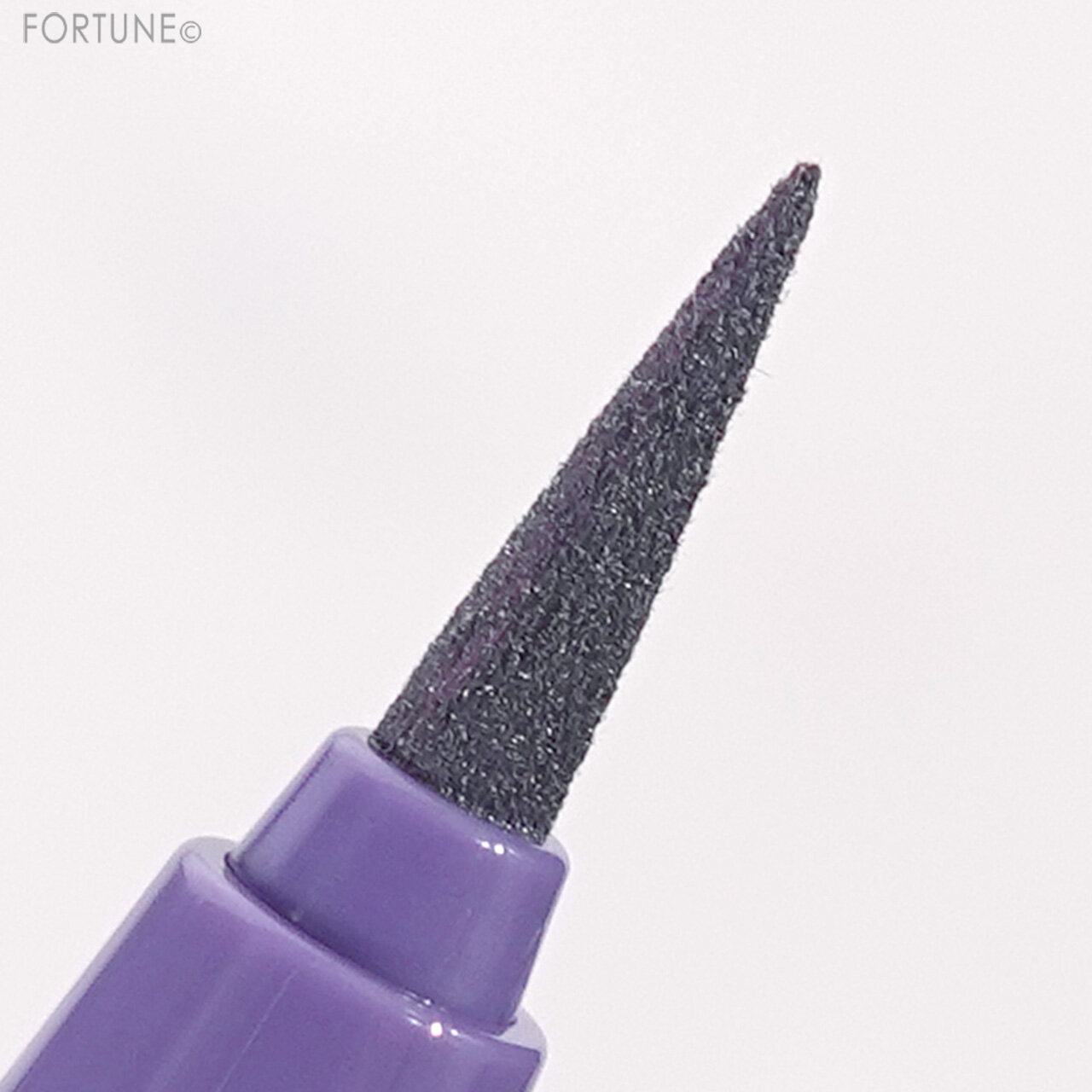 SUQQU（スック）　2023年クリスマスコフレ　「ニュアンス アイライナー 111 スモーキーモーヴ」