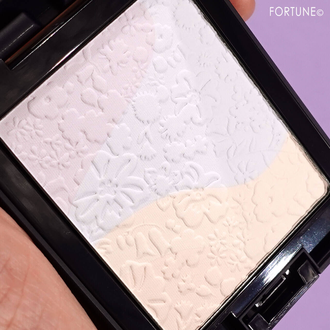 DECORTÉ（コスメデコルテ）　クリスマスコフレ2023　『コスメデコルテ　ウィンターダズル コレクション』