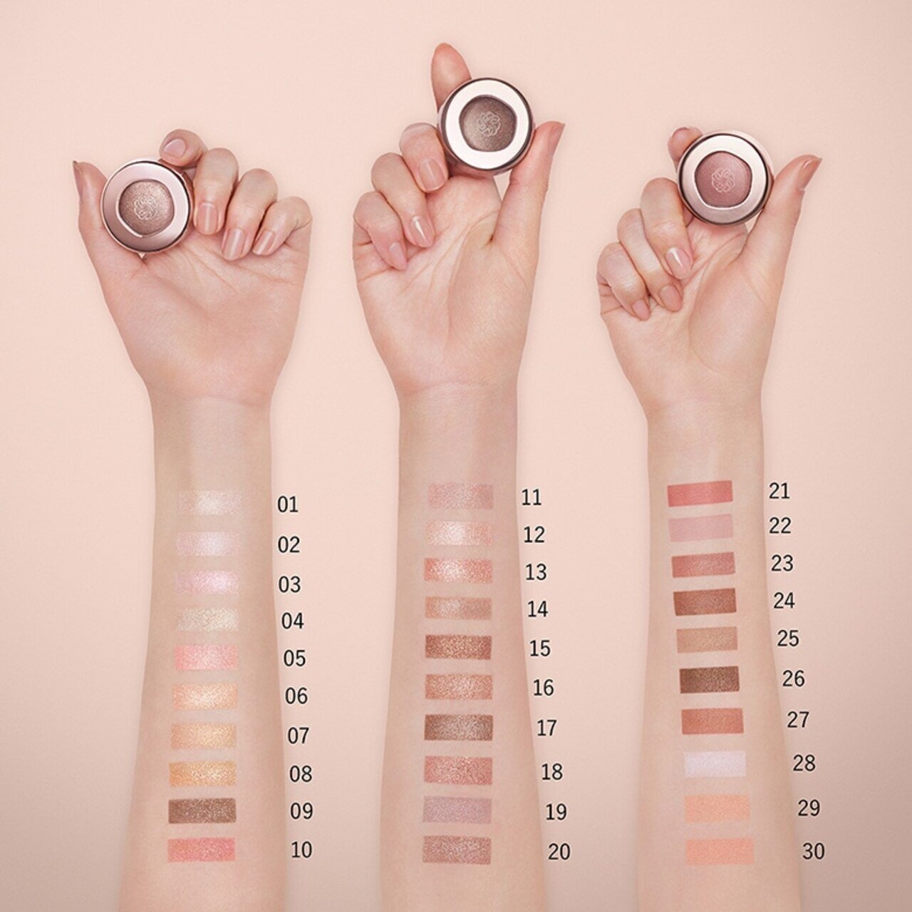 DECORTÉ（コスメデコルテ）　『アイグロウジェム　スキンシャドウ』