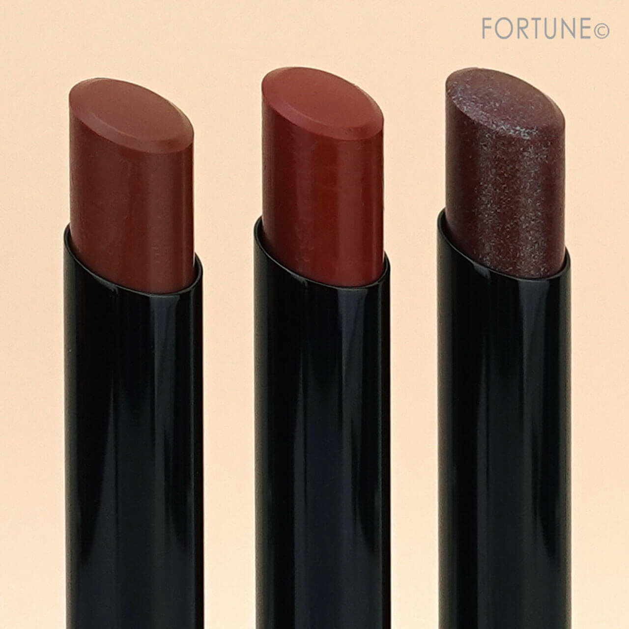 KATE（ケイト）　2023年冬新作コスメ　『ケイト　リップモンスター』