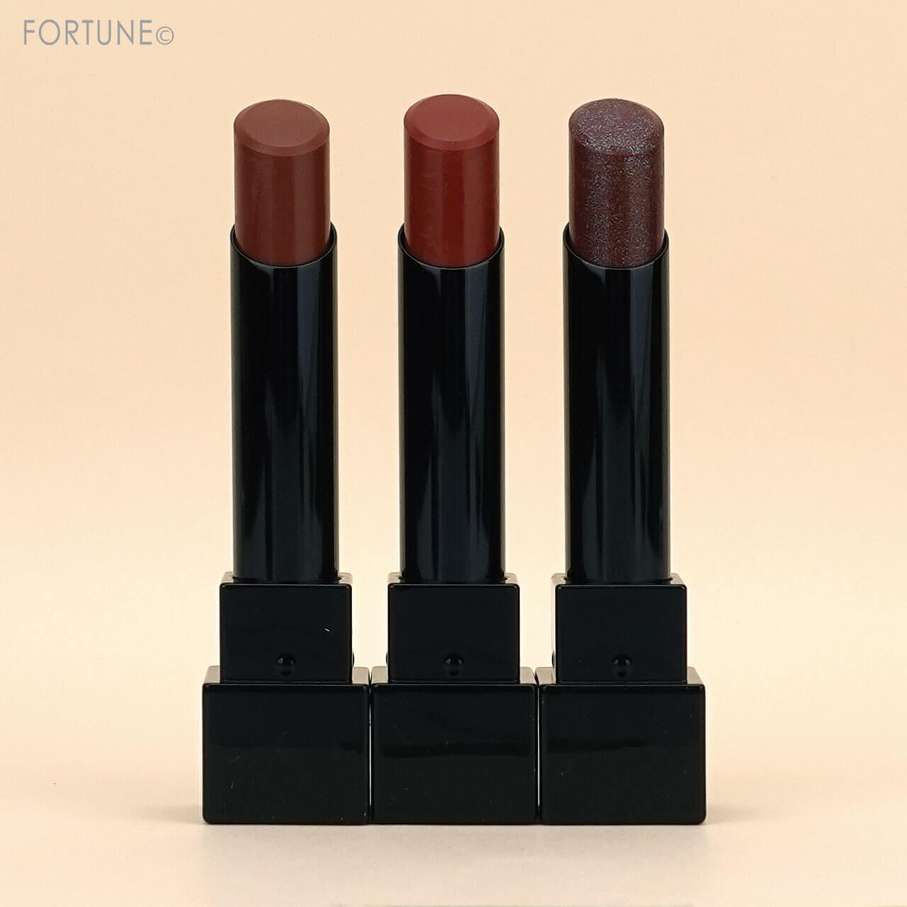 KATE（ケイト）　2023年冬新作コスメ　『ケイト　リップモンスター』