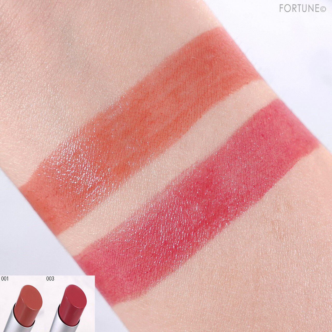 RIMMEL（リンメル）　『ラスティング　フィニッシュ　クリーミィモイスト　リップスティック』001　003