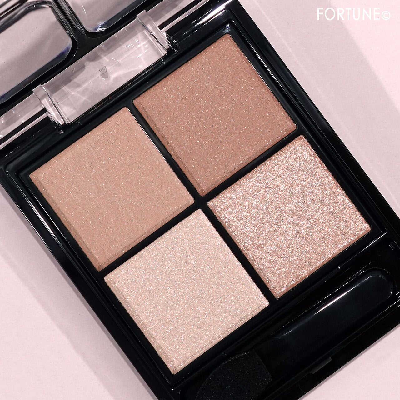 KATE（ケイト）｜ポッピングシルエットシャドウ　BE-１