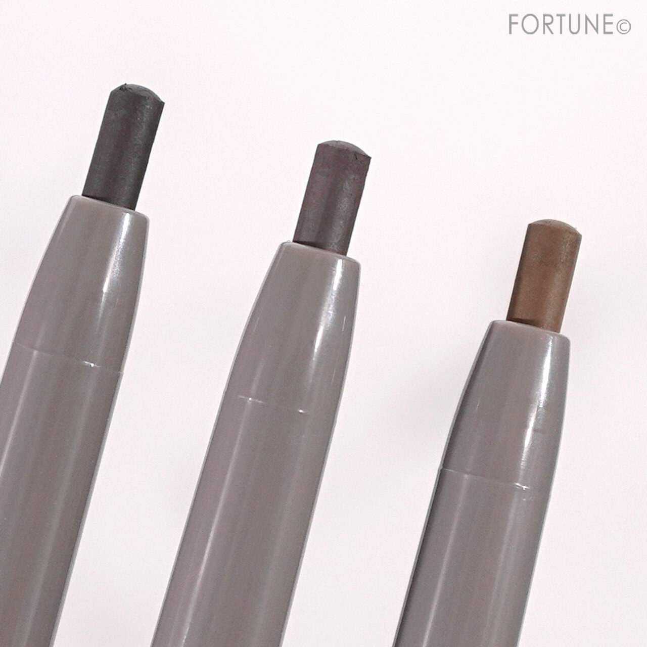 nobev（ノベブ）　『ノベブ　スリムエッジデュアルアイライナー』　02　03　04